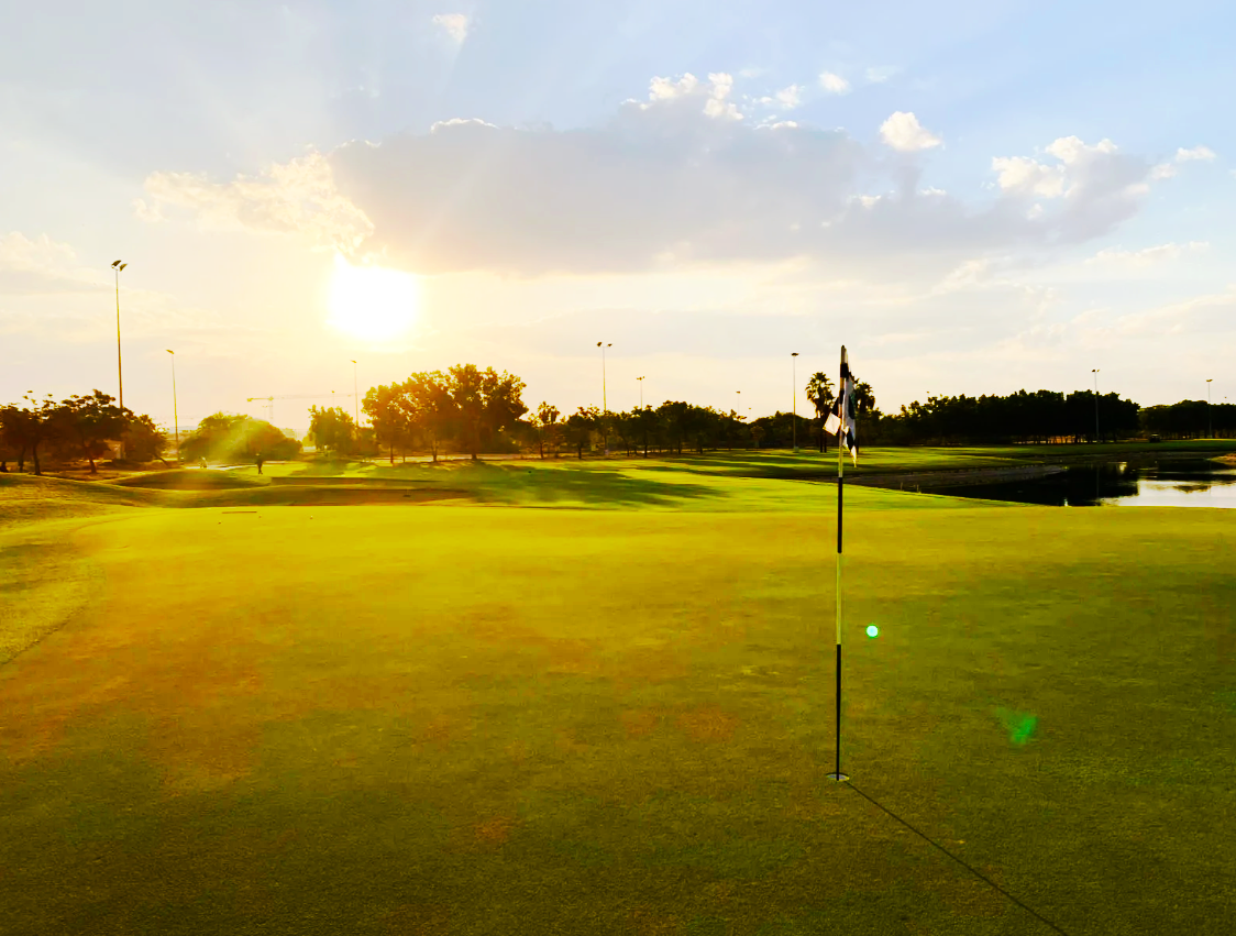 迈丹高尔夫球场1