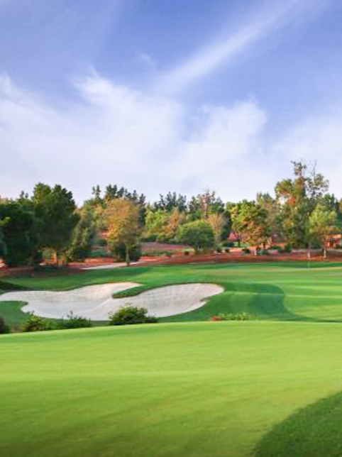 朱美拉庄园高尔夫球场–土球场