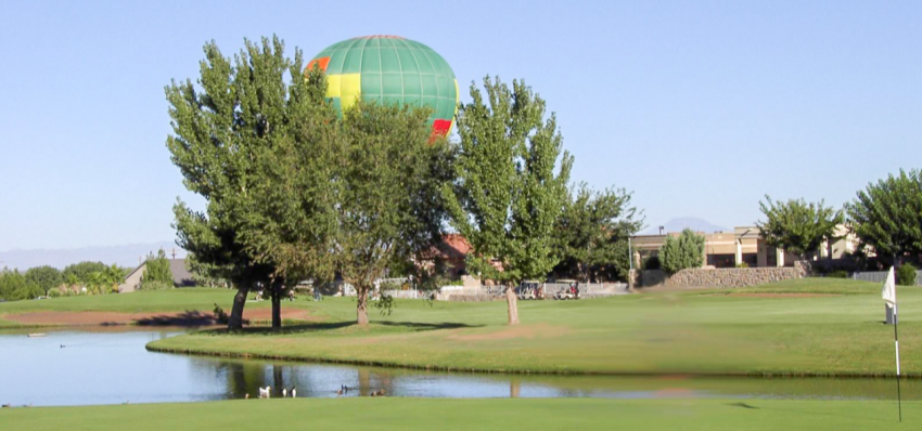 沙漠湖高尔夫俱乐部